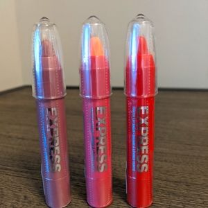 Express tinted lip balm